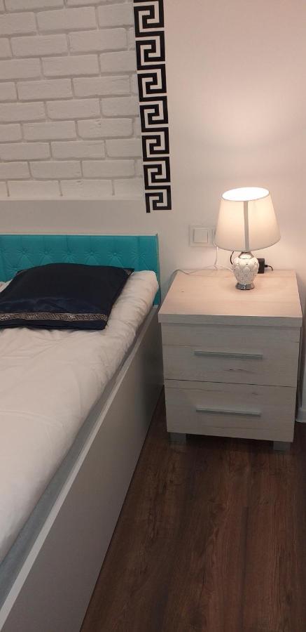 Apartamenty Centrum Mala Dwojeczka Blekitna Panoramiczna Balkonem Promenada Кельце Экстерьер фото