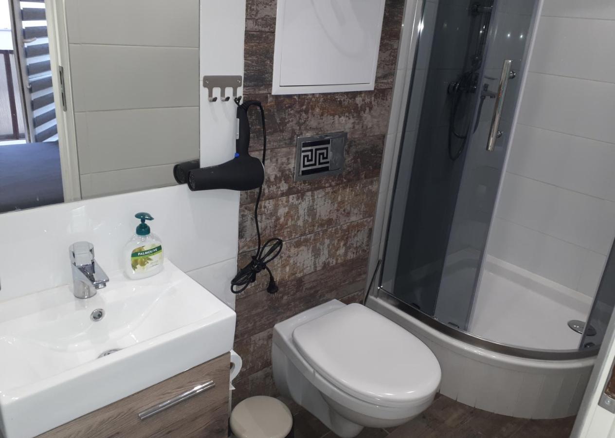 Apartamenty Centrum Mala Dwojeczka Blekitna Panoramiczna Balkonem Promenada Кельце Экстерьер фото