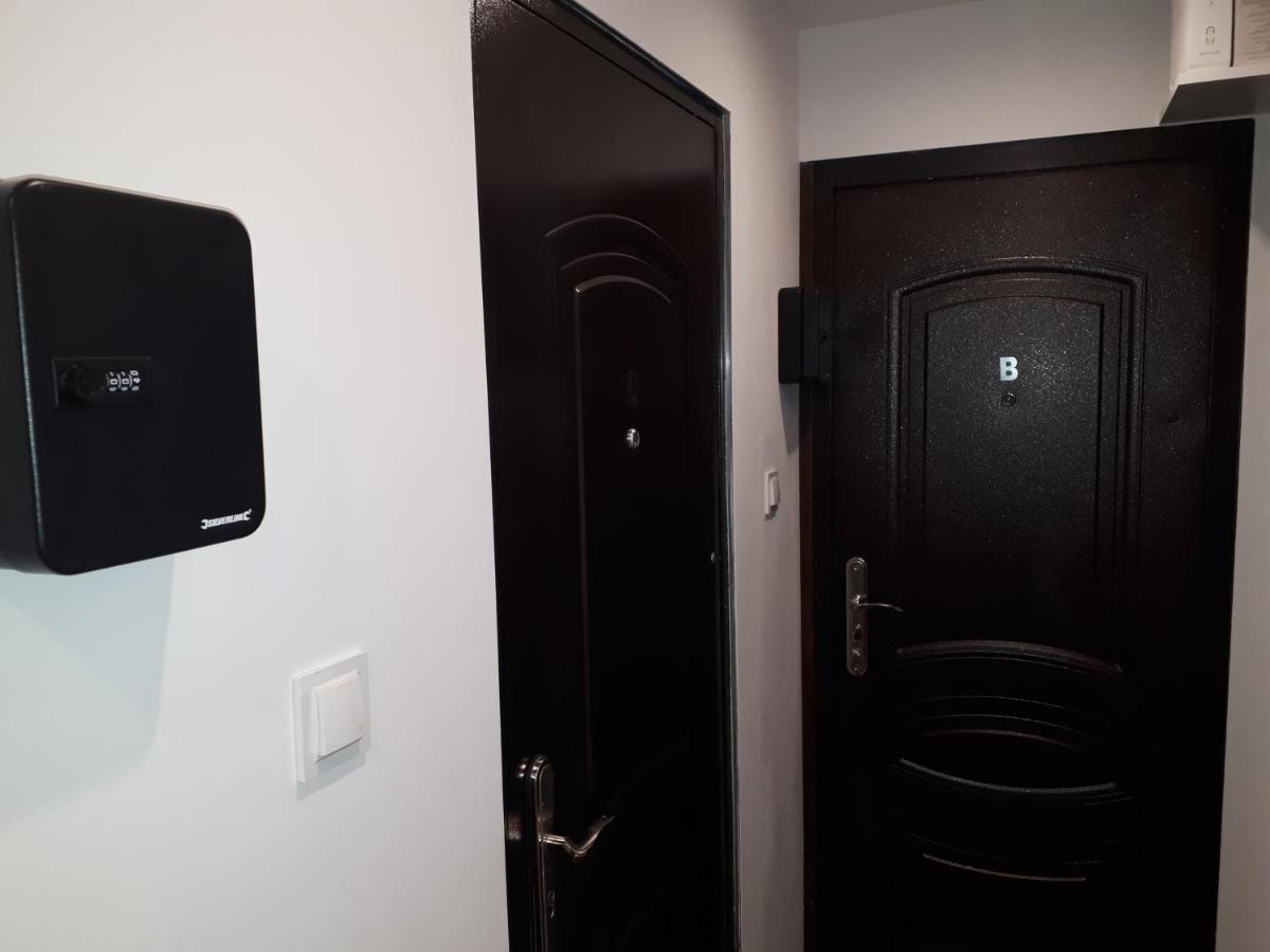 Apartamenty Centrum Mala Dwojeczka Blekitna Panoramiczna Balkonem Promenada Кельце Экстерьер фото