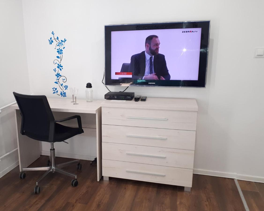 Apartamenty Centrum Mala Dwojeczka Blekitna Panoramiczna Balkonem Promenada Кельце Экстерьер фото