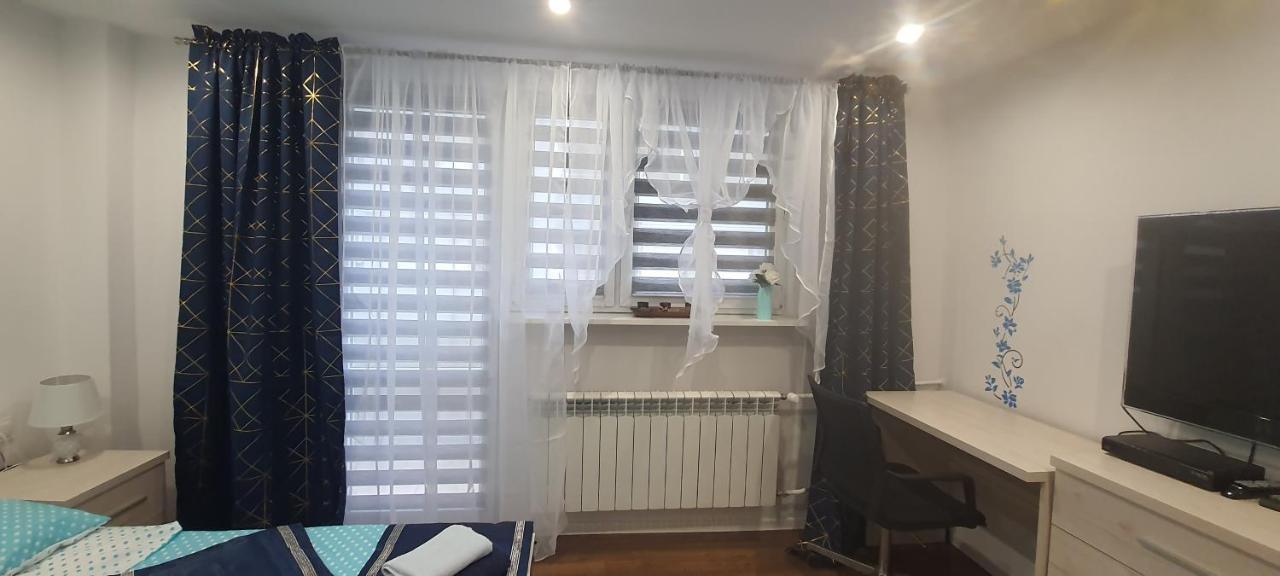 Apartamenty Centrum Mala Dwojeczka Blekitna Panoramiczna Balkonem Promenada Кельце Экстерьер фото